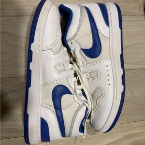 Nike White and Blue Low-Top Sneakers